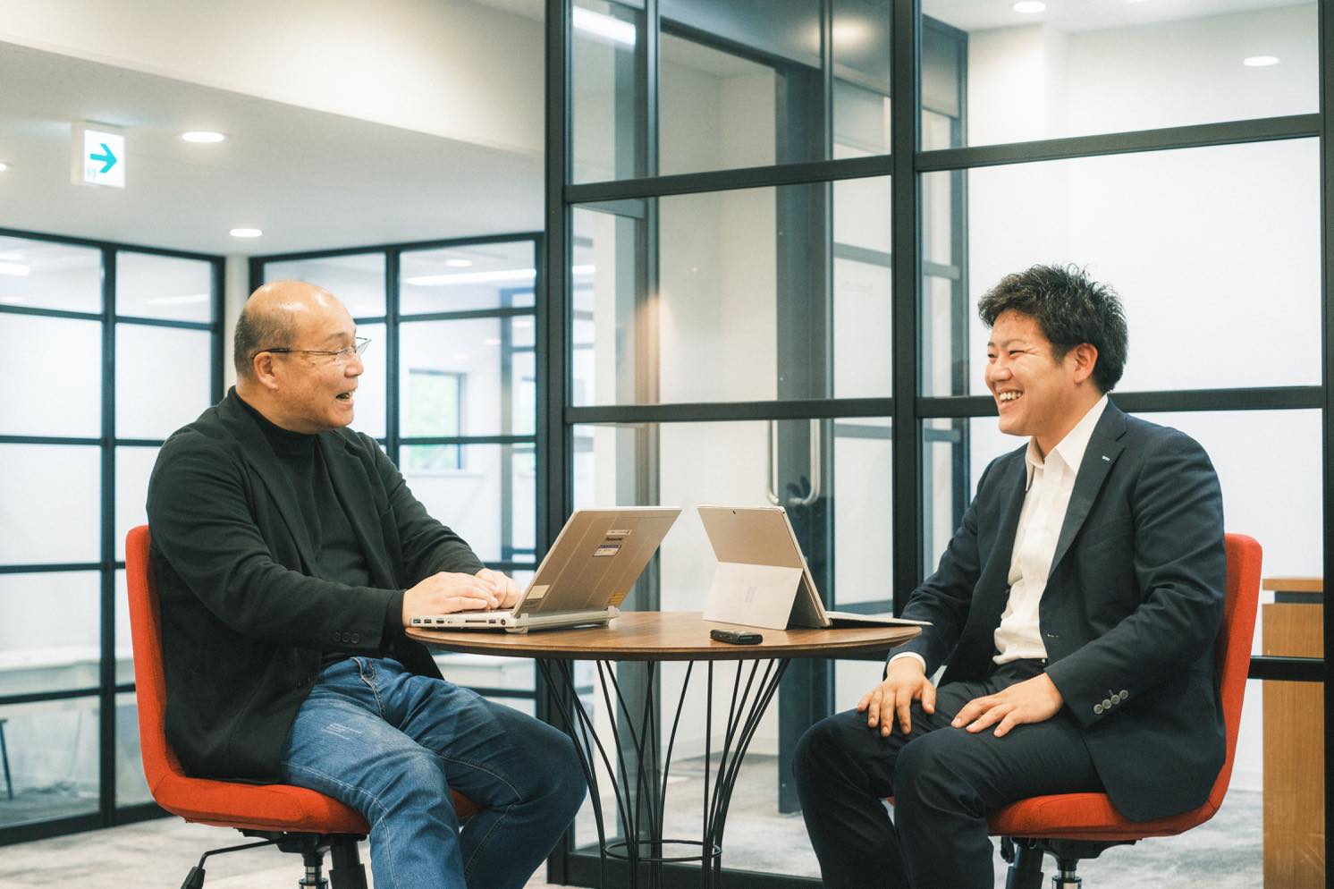 パナソニック株式会社 スマートエネルギー営業部 主任技師 西川弘記 氏と株式会社エネファント代表取締役 磯崎顕三 氏 | Make New Magazine「未来の定番」をつくるために、パナソニックのリアルな姿を伝えるメディア
