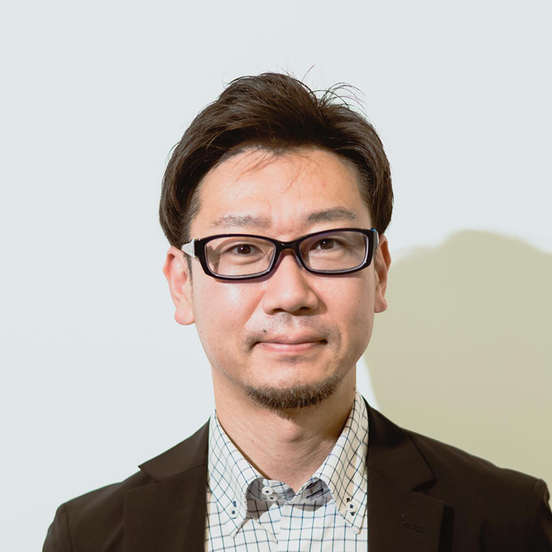 ビューティ・パーソナルケア事業部のパーソナル部門において、国内のマーケティングを担当する市川 央 氏 | Make New Magazine「未来の定番」をつくるために、パナソニックのリアルな姿を伝えるメディア