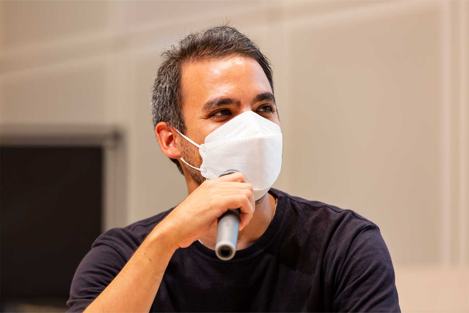 デザイン本部 FLUX リードデザイナーのシャドヴィッツ・マイケル氏 | Make New Magazine「未来の定番」をつくるために、パナソニックのリアルな姿を伝えるメディア