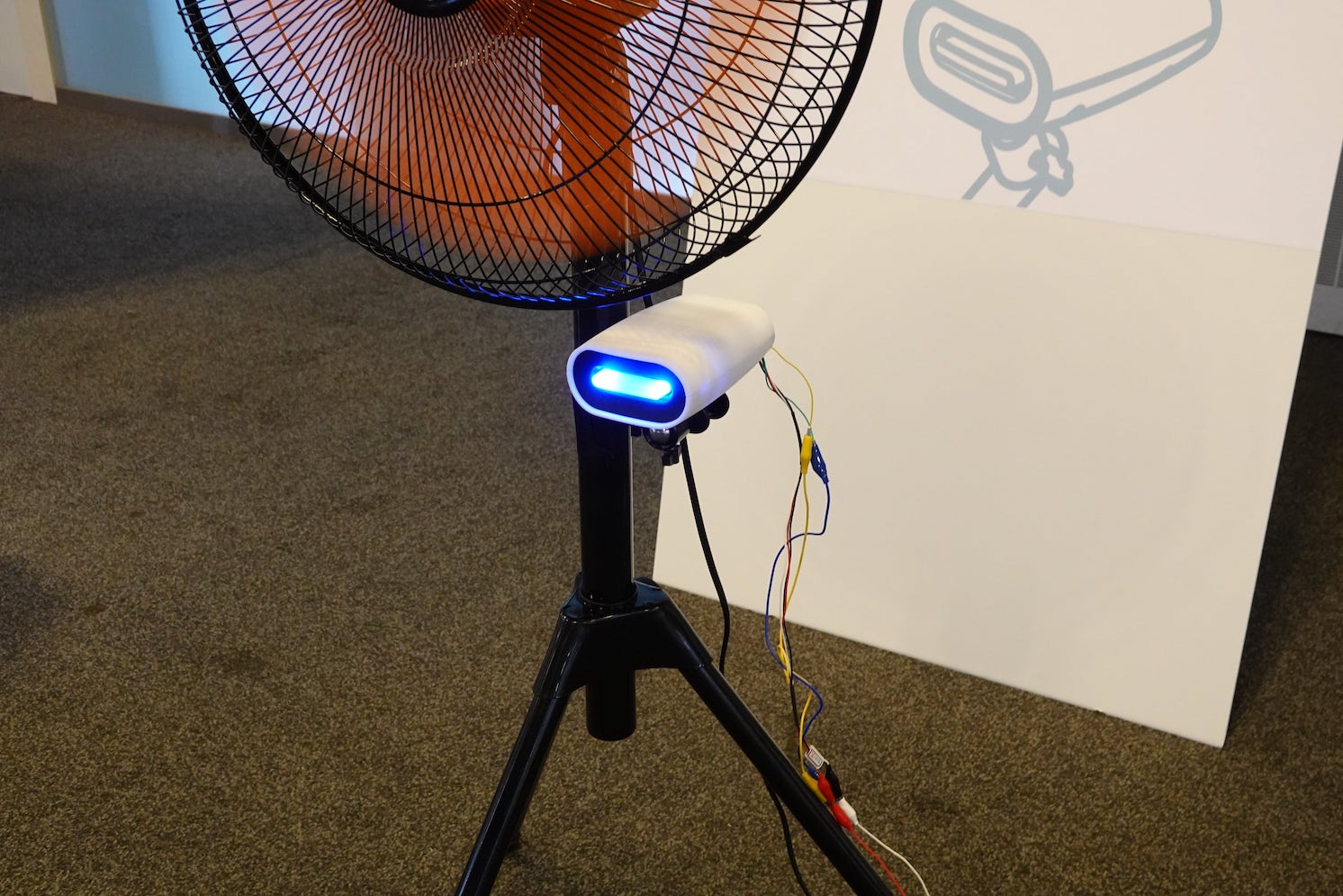 クリップオン空気清浄機 | Make New Magazine「未来の定番」をつくるために、パナソニックのリアルな姿を伝えるメディア